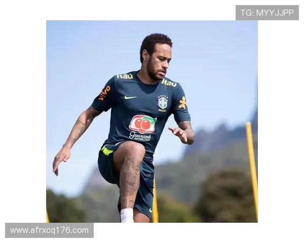 恩里克成功接受锁骨骨折手术 已开始积极恢复训练